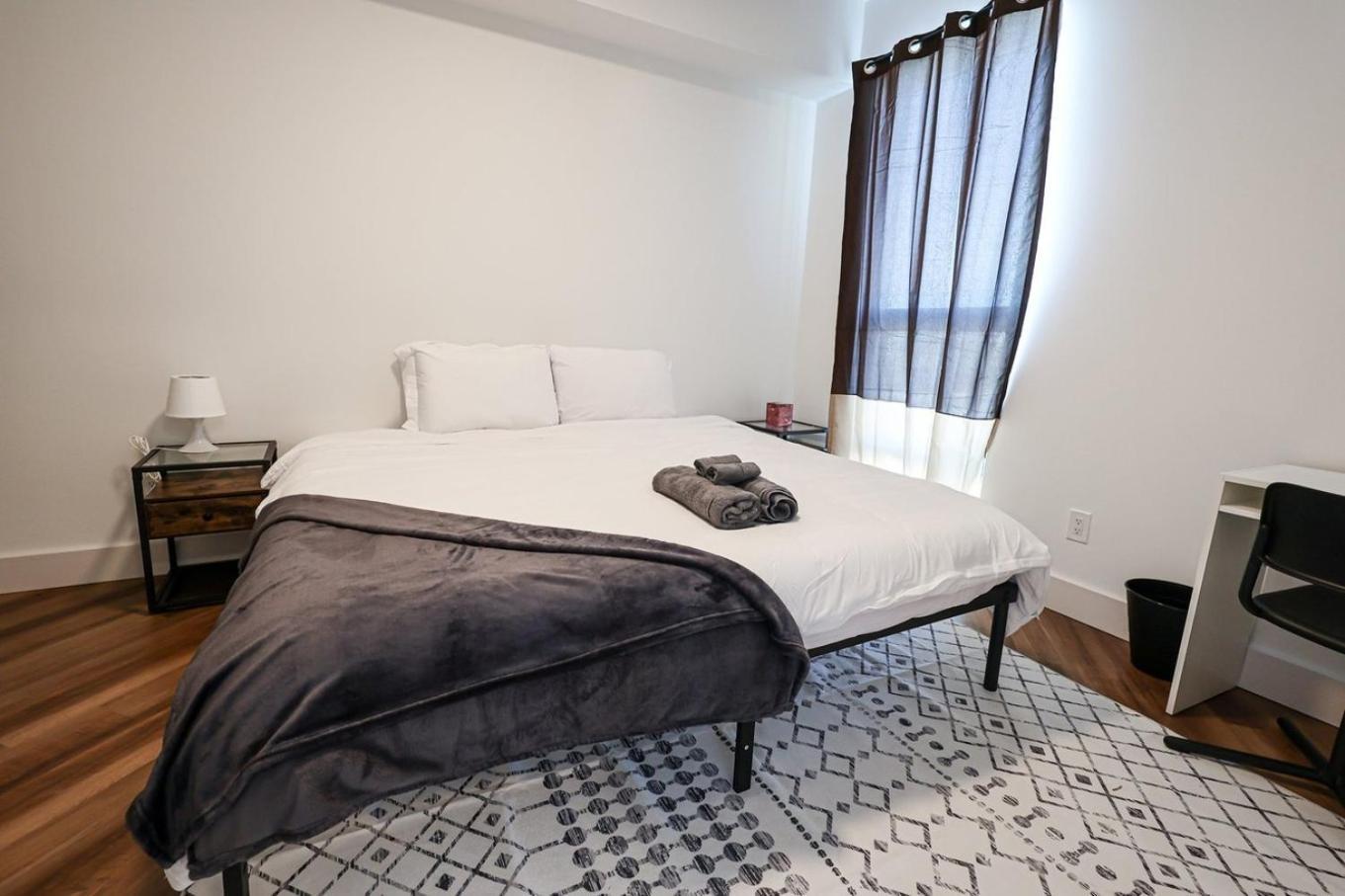 Trendy 1bed Unitatglenwood * Philadelphia
